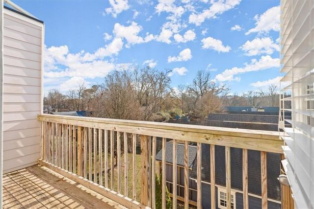 2017 Ocean Drive, Atlanta, GA 30318