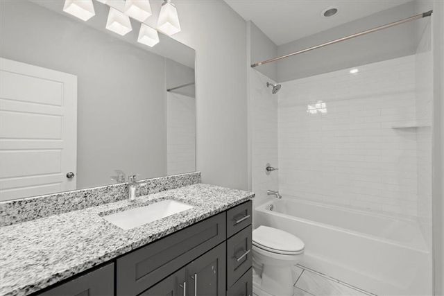 2017 Ocean Drive, Atlanta, GA 30318