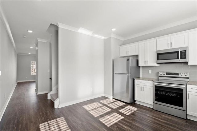 2017 Ocean Drive, Atlanta, GA 30318