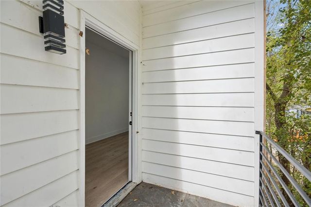 2438 2nd Street NW, Atlanta, GA 30318