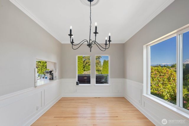 3605 214th Avenue E, Lake Tapps, WA 98391