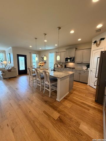 2733 RIDGE PATH DR, New Braunfels, TX 78130