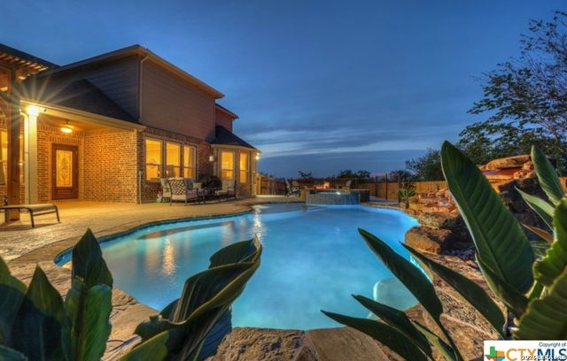 2733 RIDGE PATH DR, New Braunfels, TX 78130