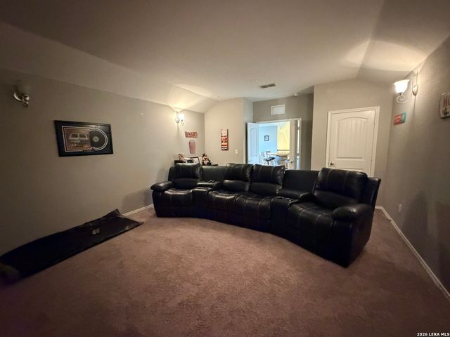 2733 RIDGE PATH DR, New Braunfels, TX 78130