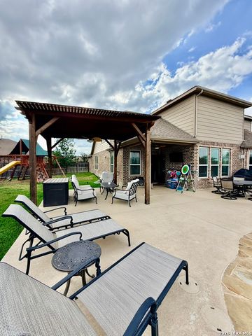 2733 RIDGE PATH DR, New Braunfels, TX 78130