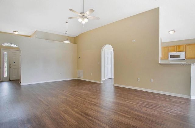 1983 PERIDOT CIRCLE, Kissimmee, FL 34743