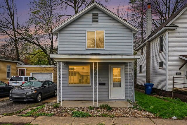 122 S 5th Street, Niles, MI 49120