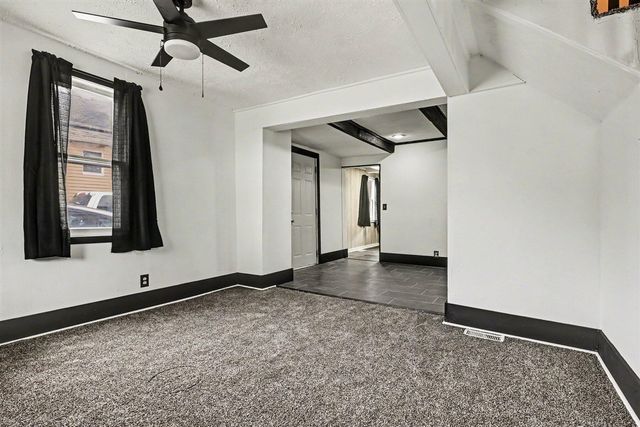 122 S 5th Street, Niles, MI 49120