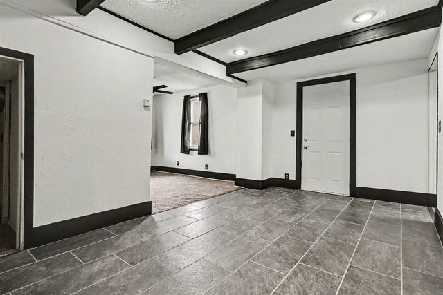 122 S 5th Street, Niles, MI 49120
