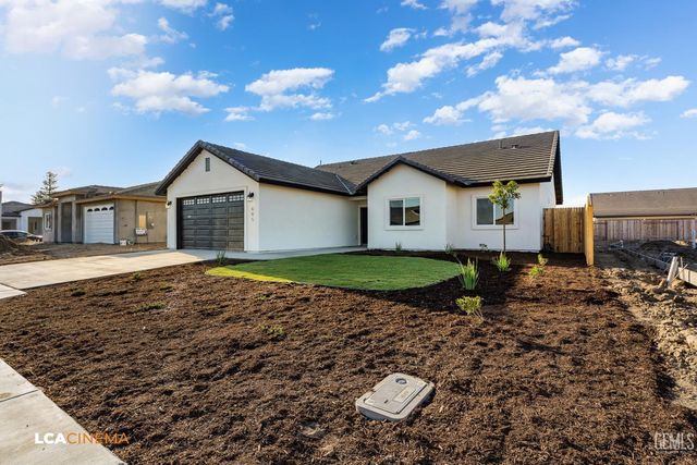 621 Lawford Street, Shafter, CA 93263