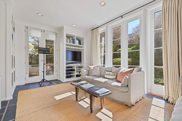 4 High Road, Bronxville, NY 10708