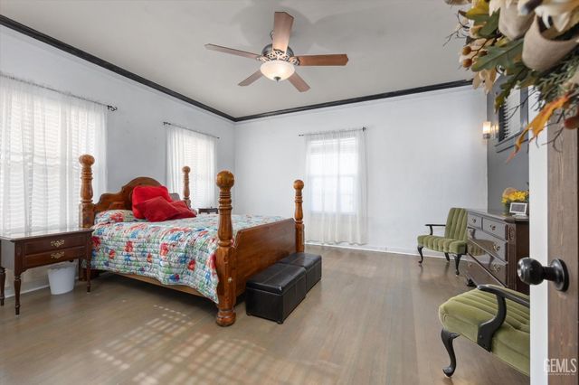 335 D Street, Taft, CA 93268