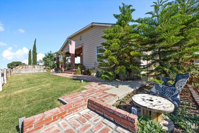335 D Street, Taft, CA 93268