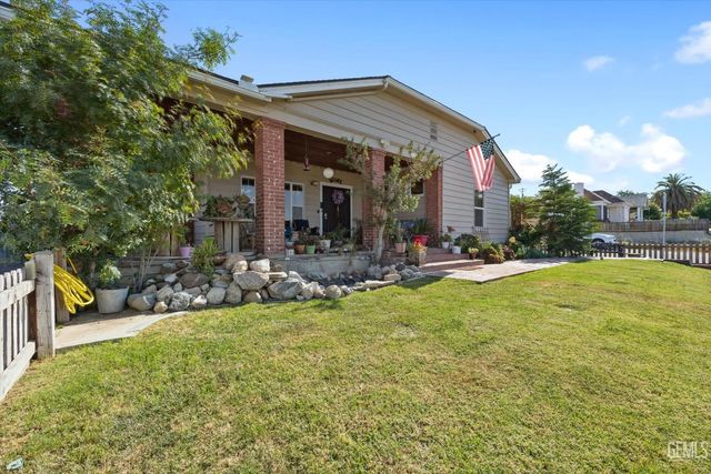 335 D Street, Taft, CA 93268