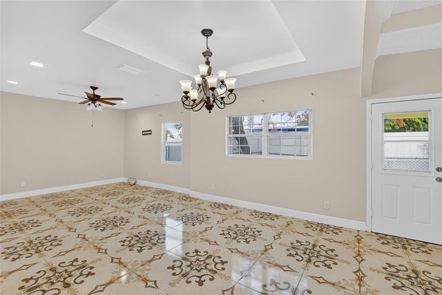 7515 TIDEWATER TRAIL, Tampa, FL 33619