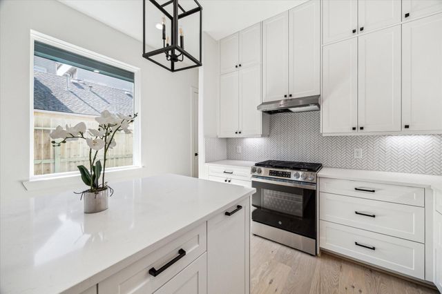 5337 Larkin Street, Houston, TX 77007