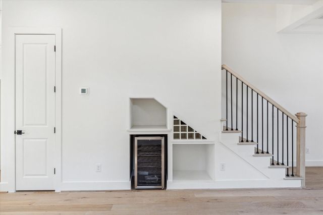 5337 Larkin Street, Houston, TX 77007