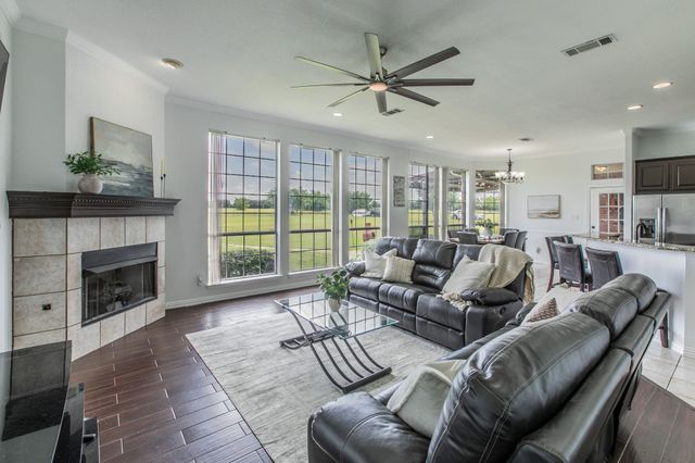 4021 Shiloh Road, Midlothian, TX 76065