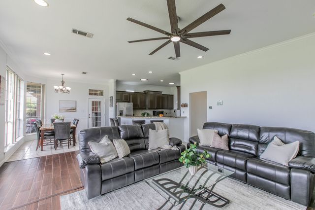 4021 Shiloh Road, Midlothian, TX 76065