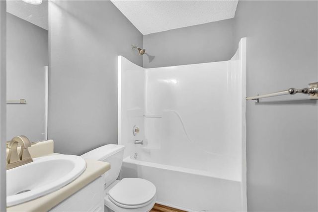 226 Ashland Creek Court, Lawrenceville, GA 30045