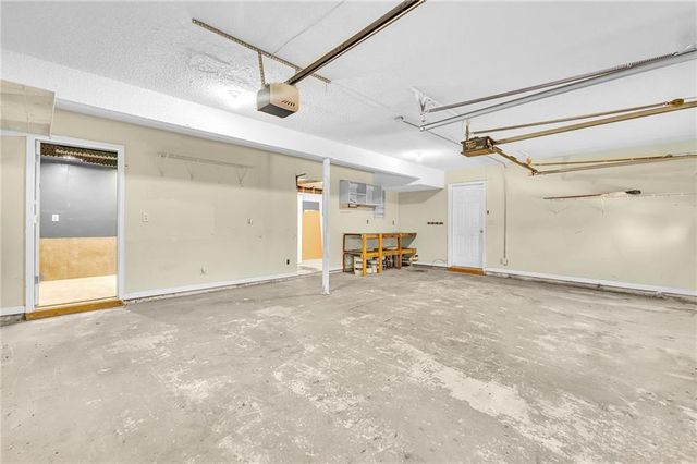 226 Ashland Creek Court, Lawrenceville, GA 30045