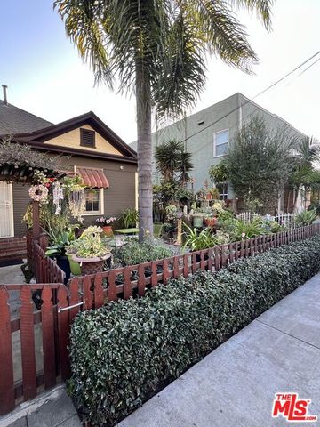 1436 E 4th Street C, Long Beach, CA 90802