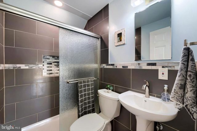 3413 LOUTH RD, Baltimore, MD 21222