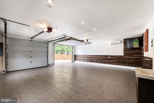 3413 LOUTH RD, Baltimore, MD 21222