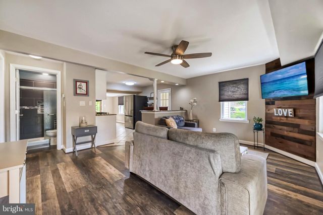 3413 LOUTH RD, Baltimore, MD 21222