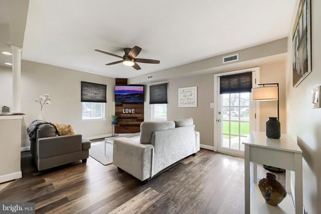3413 LOUTH RD, Baltimore, MD 21222