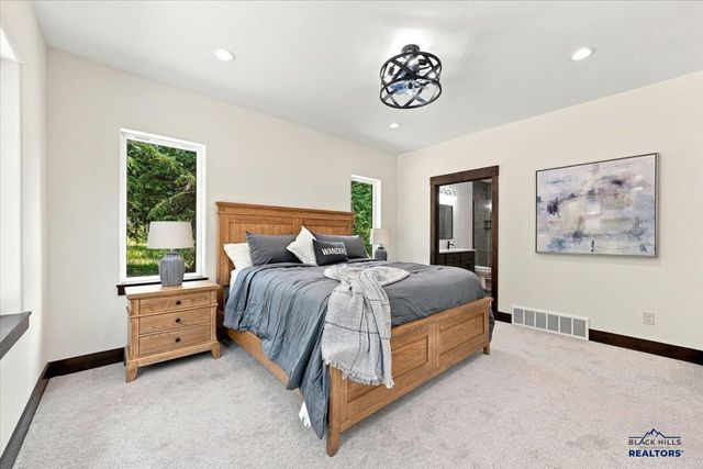11267 WESTWIND CT, Lead, SD 57754