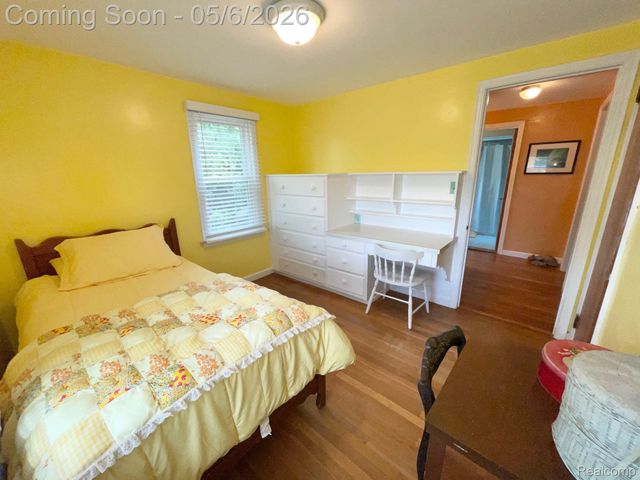 2826 Bamlet Road, Royal Oak, MI 48073