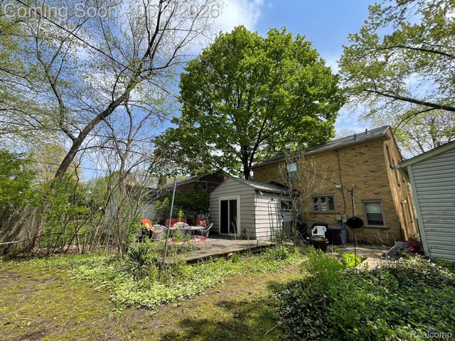 2826 Bamlet Road, Royal Oak, MI 48073