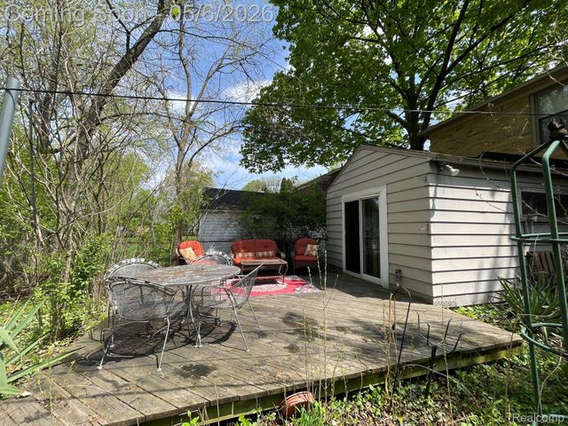 2826 Bamlet Road, Royal Oak, MI 48073