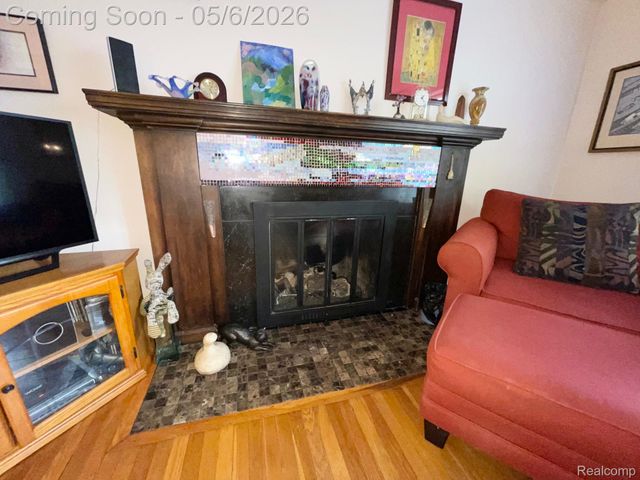 2826 Bamlet Road, Royal Oak, MI 48073