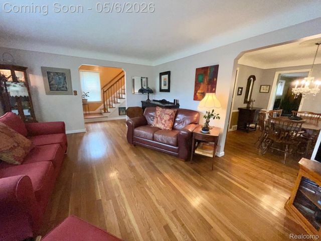 2826 Bamlet Road, Royal Oak, MI 48073