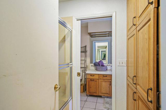 5030 River Rd, Oakdale, CA 95361