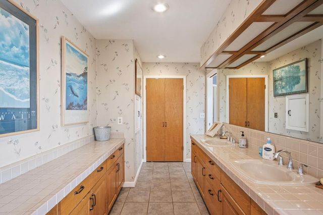 5030 River Rd, Oakdale, CA 95361