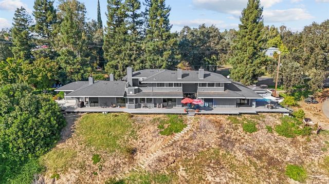5030 River Rd, Oakdale, CA 95361