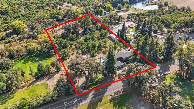 5030 River Rd, Oakdale, CA 95361