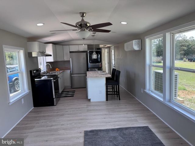 16448 BALL POINT RD, Piney Point, MD 20674