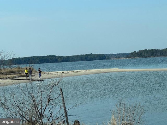 16448 BALL POINT RD, Piney Point, MD 20674
