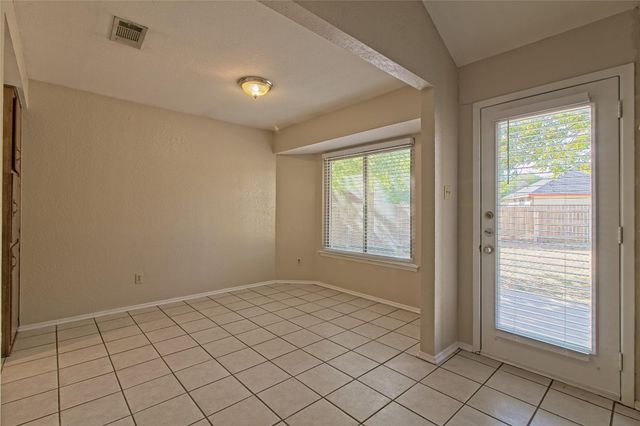 914 Garden Meadow DR, Georgetown, TX 78628