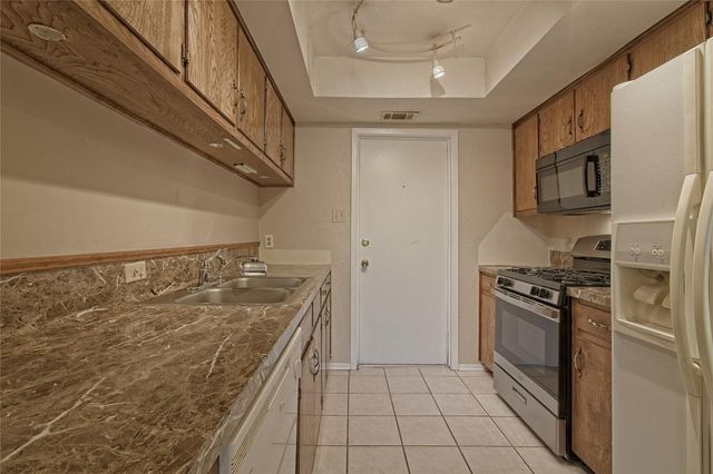 914 Garden Meadow DR, Georgetown, TX 78628