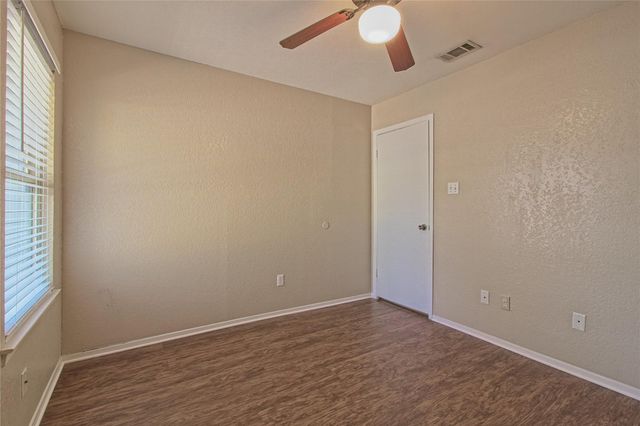914 Garden Meadow DR, Georgetown, TX 78628