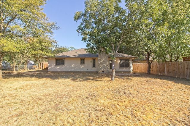 914 Garden Meadow DR, Georgetown, TX 78628