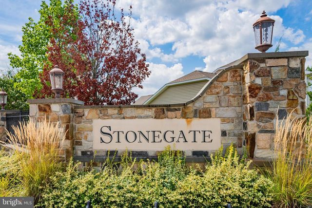 682 STONEGATE RD, Westminster, MD 21157
