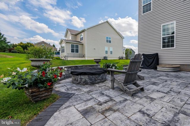 682 STONEGATE RD, Westminster, MD 21157