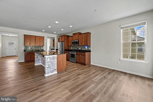 682 STONEGATE RD, Westminster, MD 21157