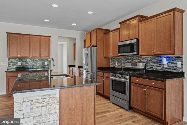 682 STONEGATE RD, Westminster, MD 21157